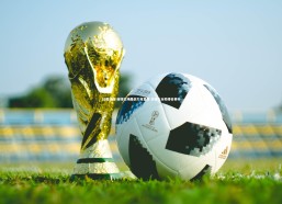 28圈中国-南特主场鏖战力克雷恩 关键三分助排名攀升